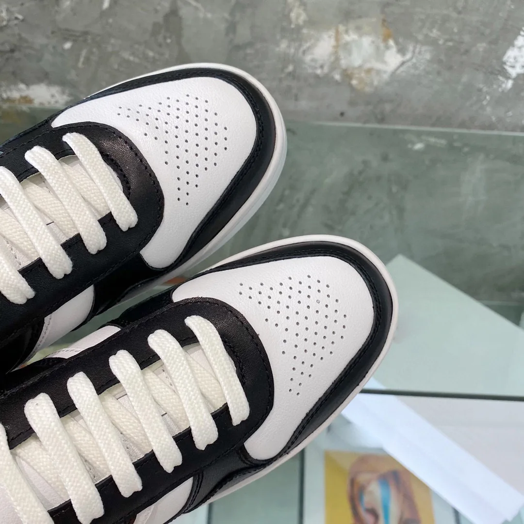 

2023 High-end versatile couple white casual shoes 1229
