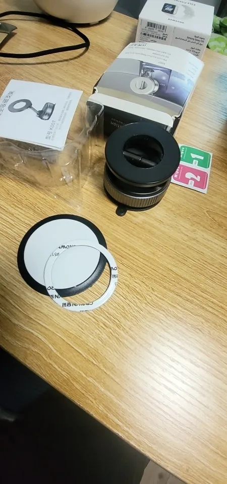 Magnetic Car Phone Holder 360° Rotation Folding With Vacuum Suction Cup For iPhone 12-16 Series Car/Gym/Driving Phone Holder photo review