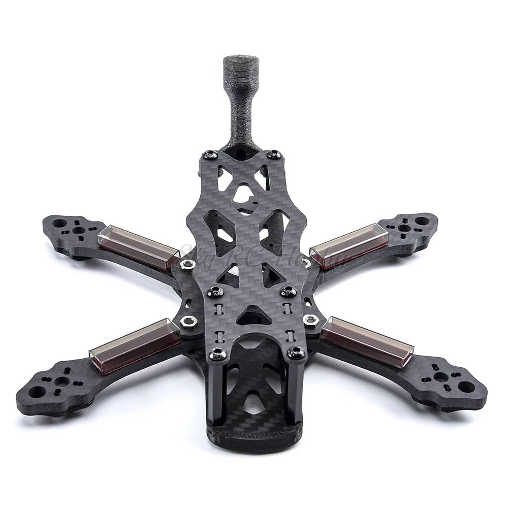 Détail des bras du châssis HSKRC APEX 3 pouces 150mm ou 4 pouces 195mm pour Drone FPV de Course, renforcés en carbone.