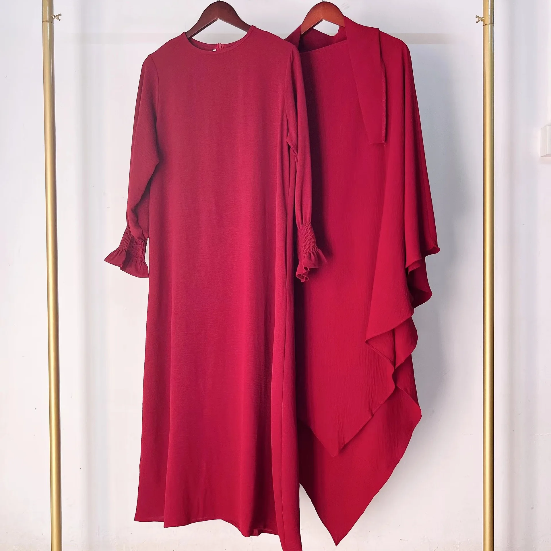 winered set