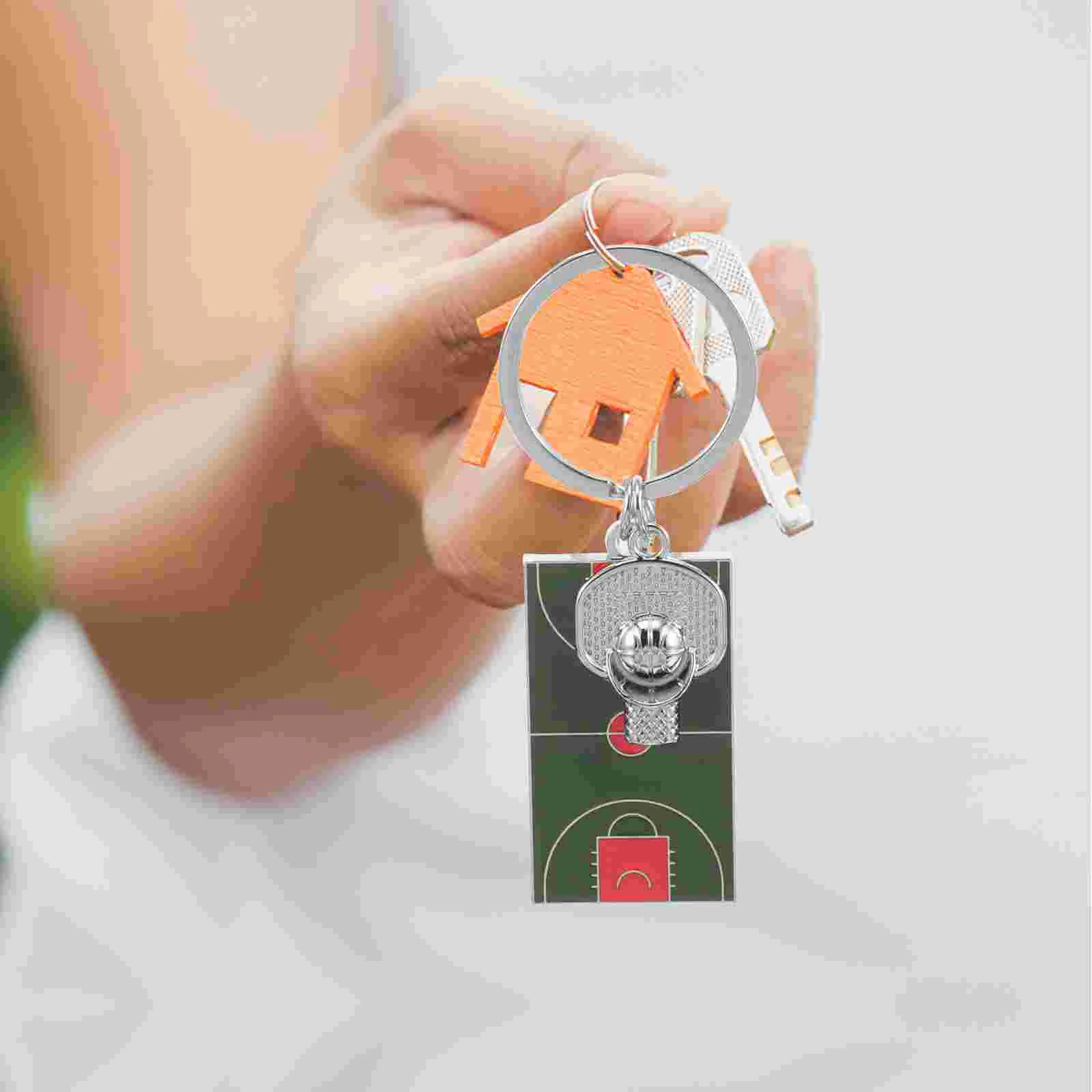 Рисунок 4 - Брелок для ключей в спортивном