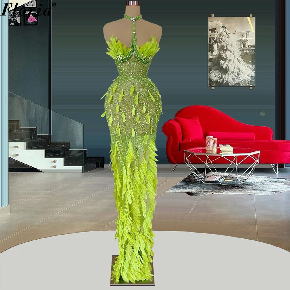 2023 New Fashion Green Mermaid Celebrity Dresses Feathers Halter Sexy Prom Dresses Special Occasion Gowns Vestidos Para Mujer