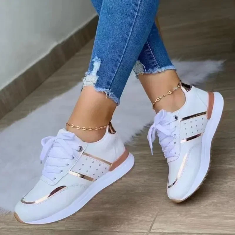 2024New Women Thick Sole Sport Shoe Leather Flats Lightweight Running Shoes Casual Sneakers Plus Size Lace Up Vulcanize Shoes 6