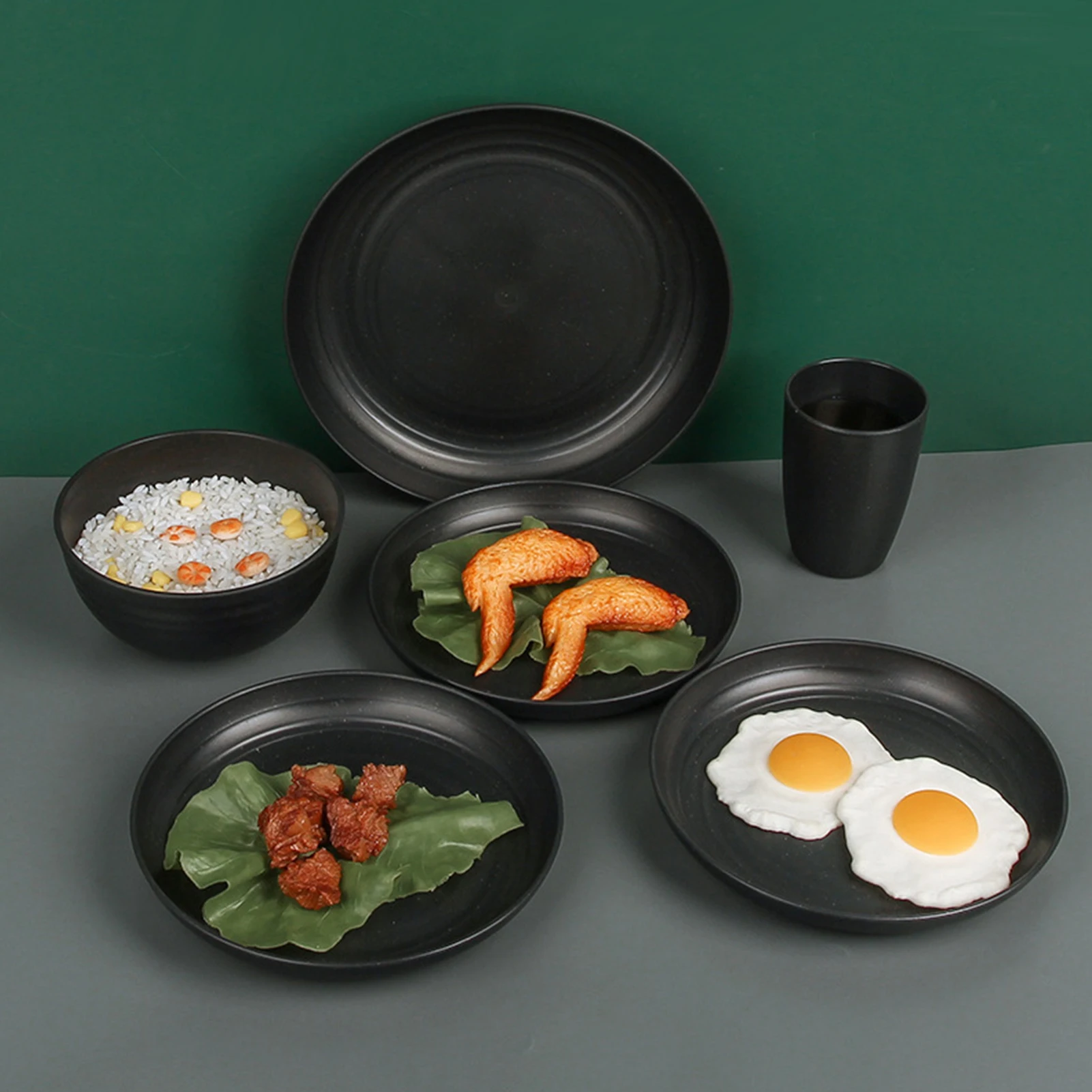 32 piece set of tableware, dishes, and plates for household use, including soup bowls, water cups, and plates, as well as gift