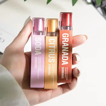 Profumo roll-on da donna Delicato feromone energico L'amore attira il profumo portatile leggermente profumato per collo, orecchie, polsi, petto