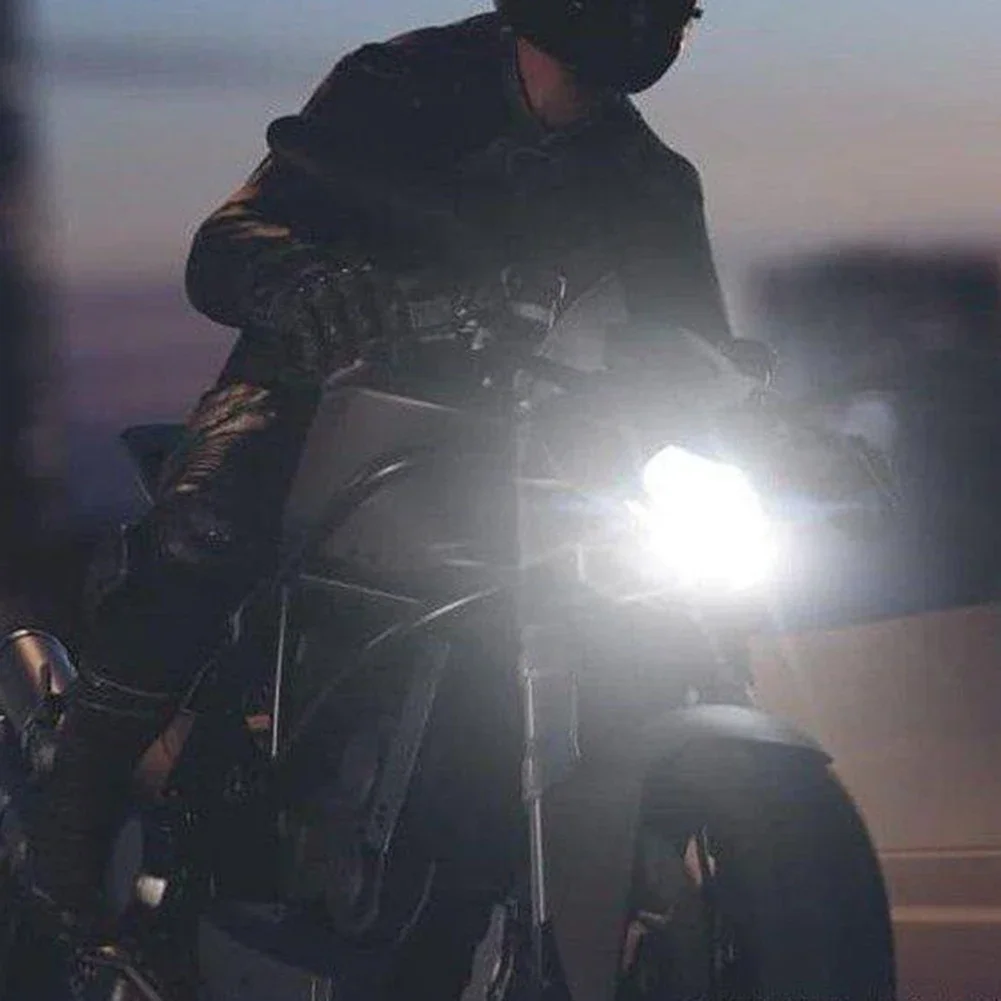 

Motorcycle Light Motorcycle LED Headlight Bulb P15D H4 12LED Lamp With White Luminous Color High Quality Light