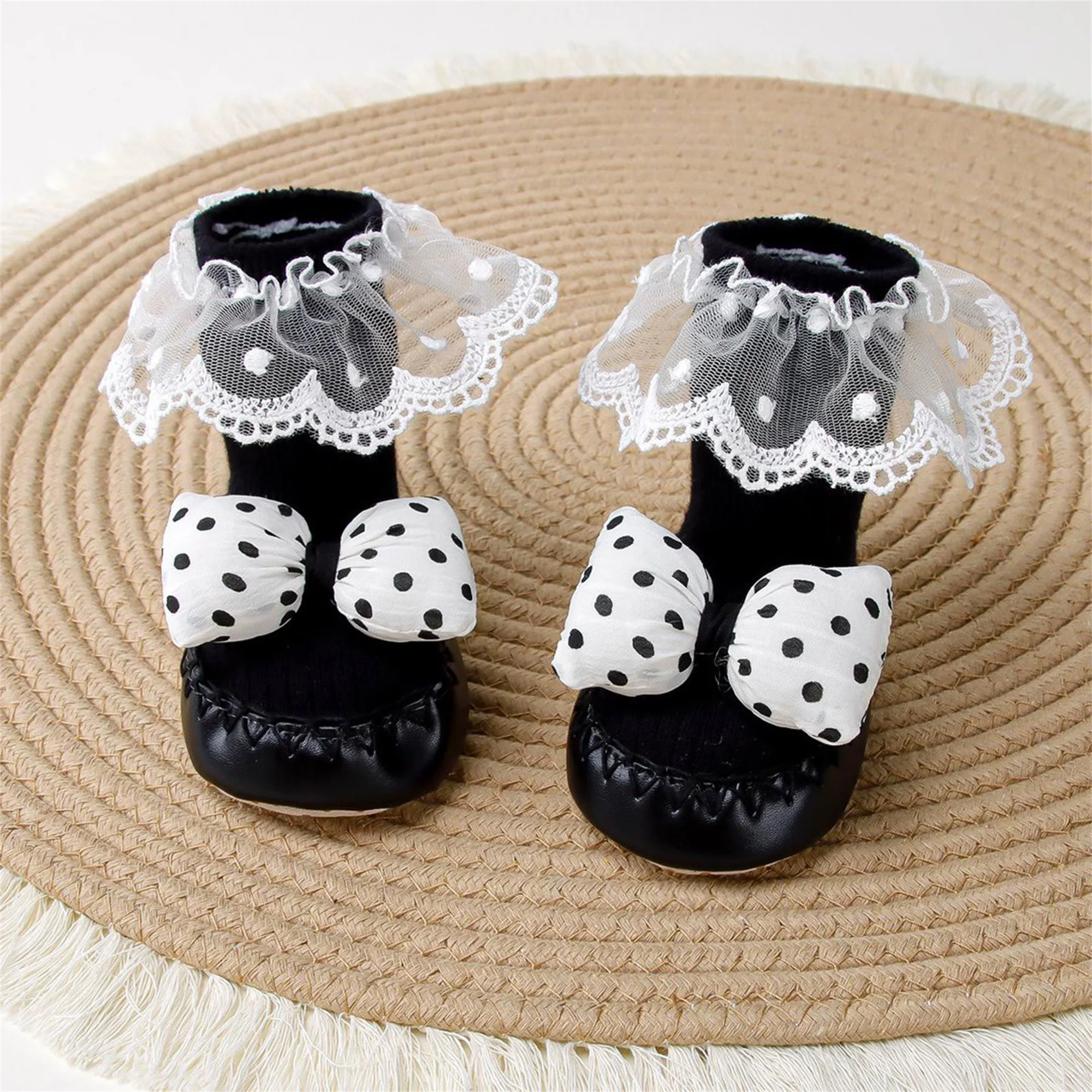 Adorable Toddler Girl s Cozy Floral Bow Slipper Socks with Non-Slip Sole Perfect for Year-Round Wear