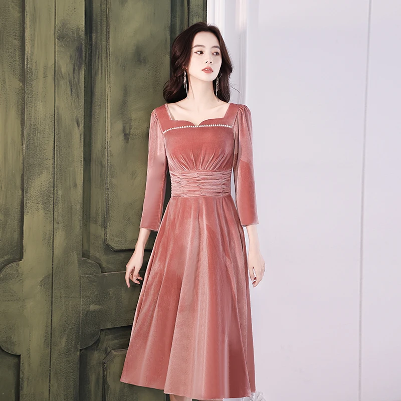 

Red Velvet Evening Dresses For Cocktail Party Elegant Square Neck A-Line Women Semi Formal Dresses With Full Sleeves