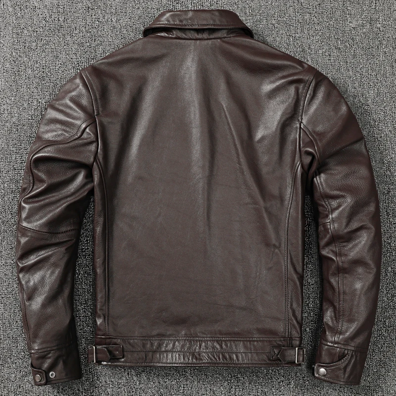 Рисунок 3 - Мужская кожаная куртка с короткими лацканами