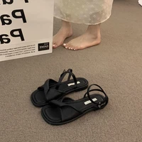 Sandales d'été pour femmes, semelle plate en caoutchouc, confortables, respirantes, à la mode, de luxe, pour la plage en plein air, nouvelle collection 2025 2