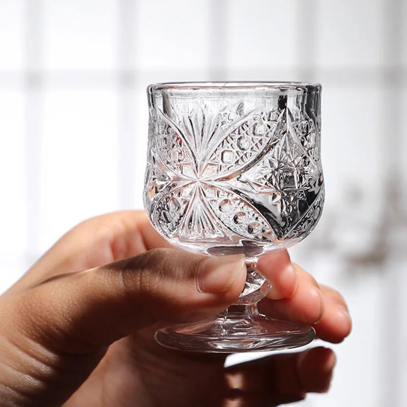 White Wine Glass Retro Goblet with Relief Pattern Shot Glass Set Party Bar KTV Shochu Spirit Transparent Drinking Glasses 50ML wine cup wine glass spirits cup drinking glasses