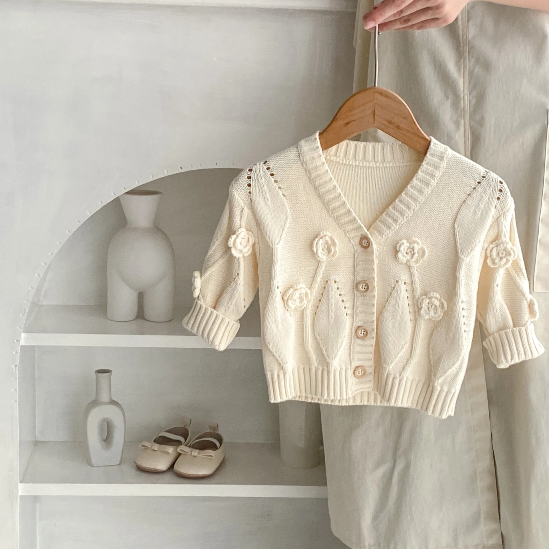 女の子　出産準備　洋服&小物　５０点まとめ売り ベビー肌着 日本製 新生児肌着5枚セット 短肌着3枚＋コンビ肌着2