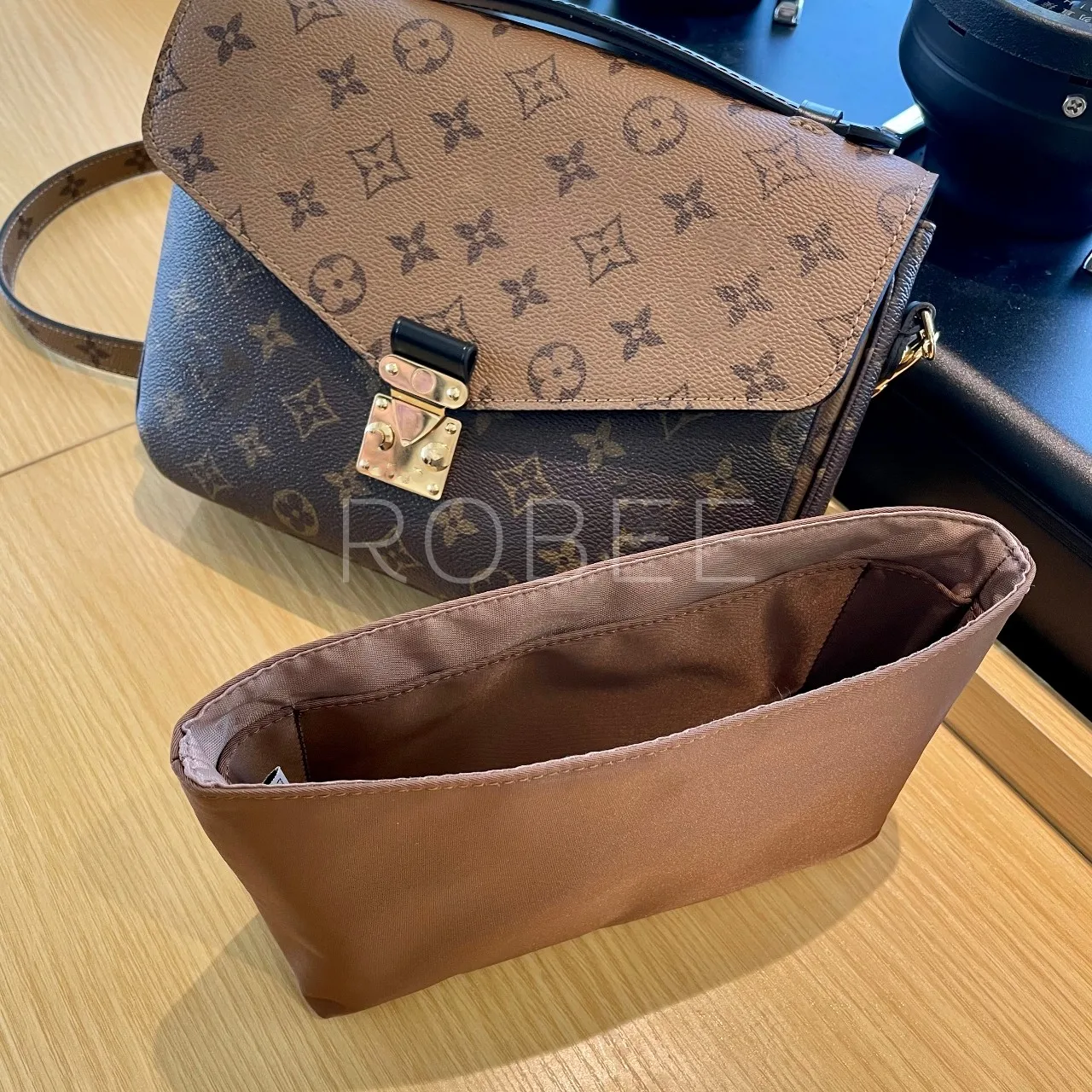 Rose Online Per Lv Pochette Metis Messenger Bag Liner Fodera Impermeabile In Nylon Per La Conservazione