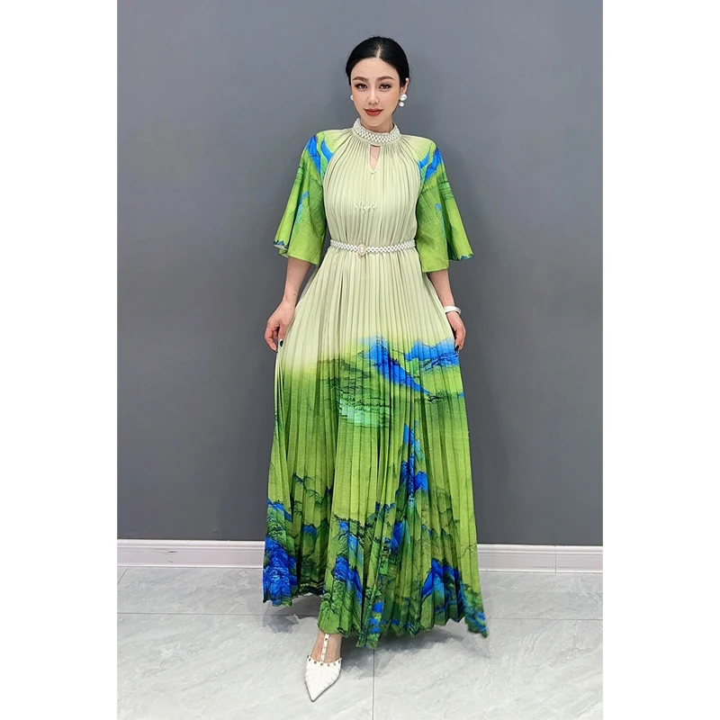 

2024 Summer New Hundred Pleated Printed Large Hem Dress Heavy Industry Inlaid Diamond Green Landscape Elegant Dress Women LX1351