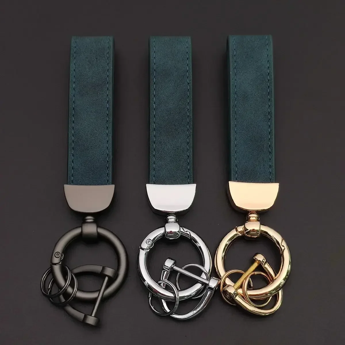 Crazy Horse Leather Keychain Car Key Chain Pendant Simple Personality Creative DIY Key Ring Gifts