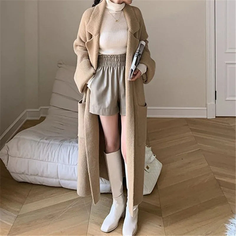 Рисунок 5 - Женский вязаный кардиган средней длины