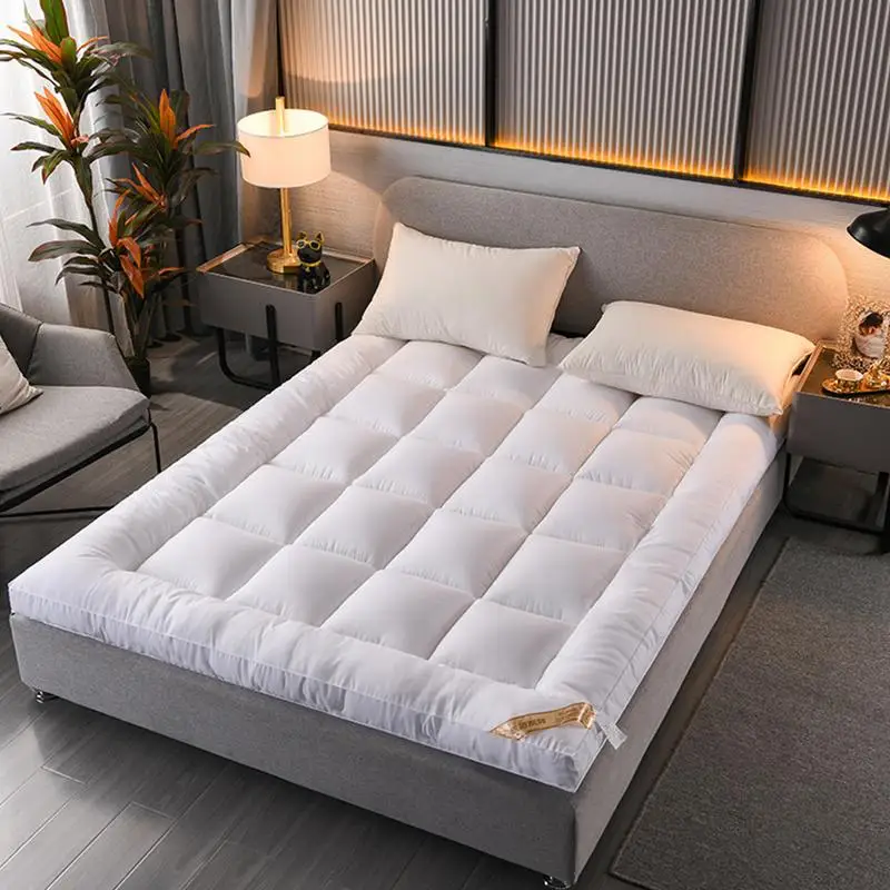 Soft Filling Mattress Pad Pressure Relief Memory Foam Cooling Mattress Pad For Hot Sleepers Breathable Double Bed Cushion
