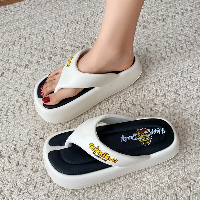 

Шлепанцы женские на плоской платформе, сандалии с клипсой, дизайнерские, для прогулок, лето 2024