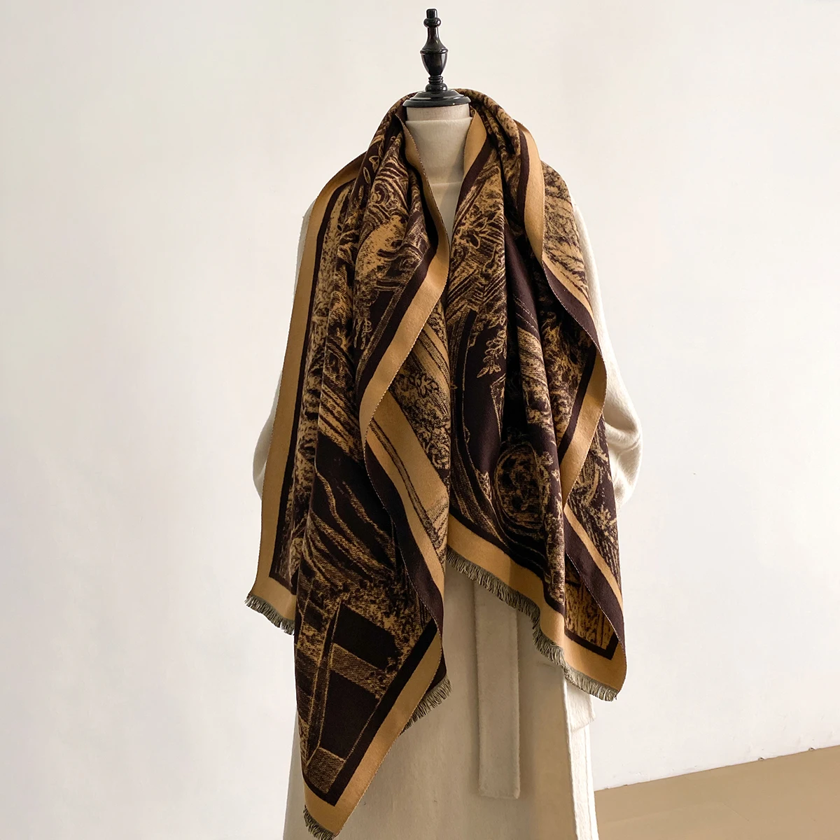 2025 Brand Elegance Two-Sided Print Scarf Soft Warm Fringe Pashmina Shawl Autumn and Winter Outdoor Coldproof Windproof Blanket