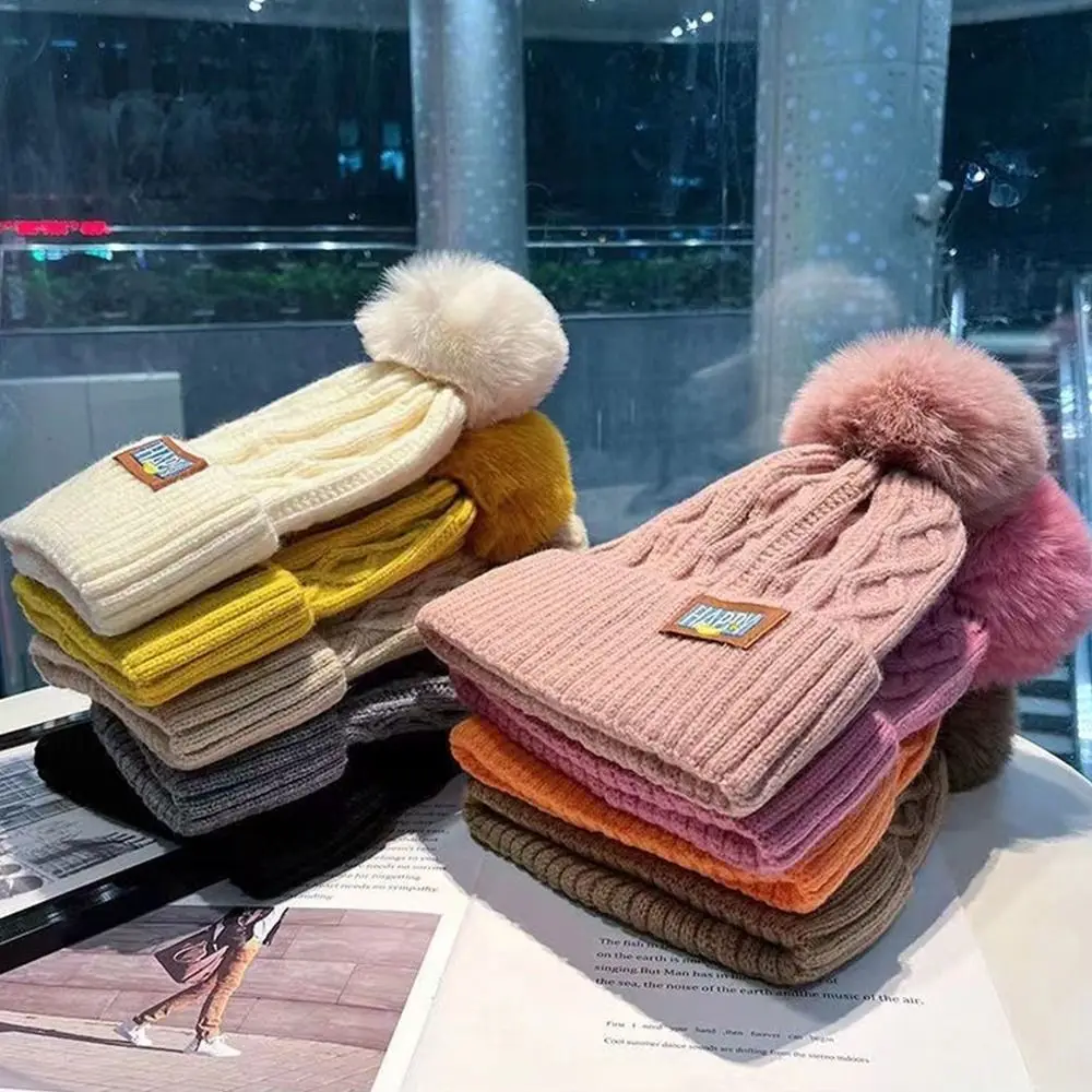 

Thickened Winter Hat Stylish Keep Warm Knitted Cap Pompoms Hat Outdoor