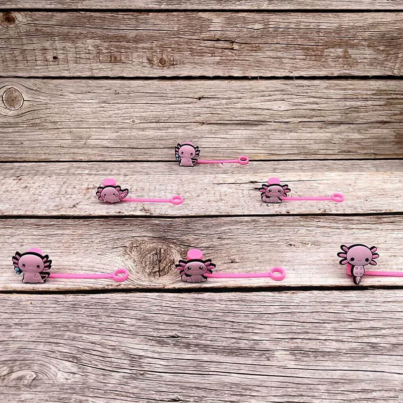 https://ae01.alicdn.com/kf/S808ef092b1f84fecafeaaa57d56301ceu/1PCS-PVC-Straw-Cover-Cute-Pink-Salamander-Straw-Plugs-Reusable-Splash-Proof-Drinking-Fashion-Plastic-Straw.jpg