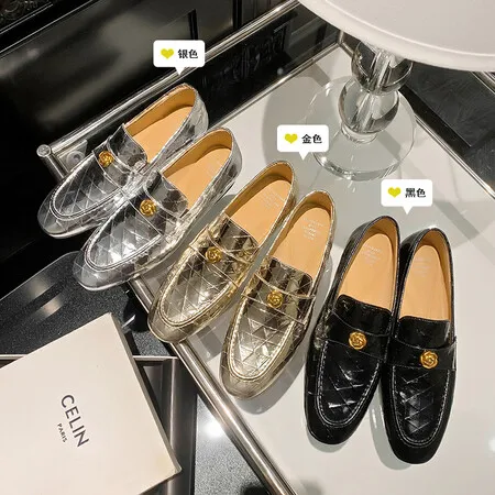 Genuine Leather Camellia Flower Loafers for Women's 2024 Spring New Thick Sole Single Shoe Buckle British Small Leather Shoes