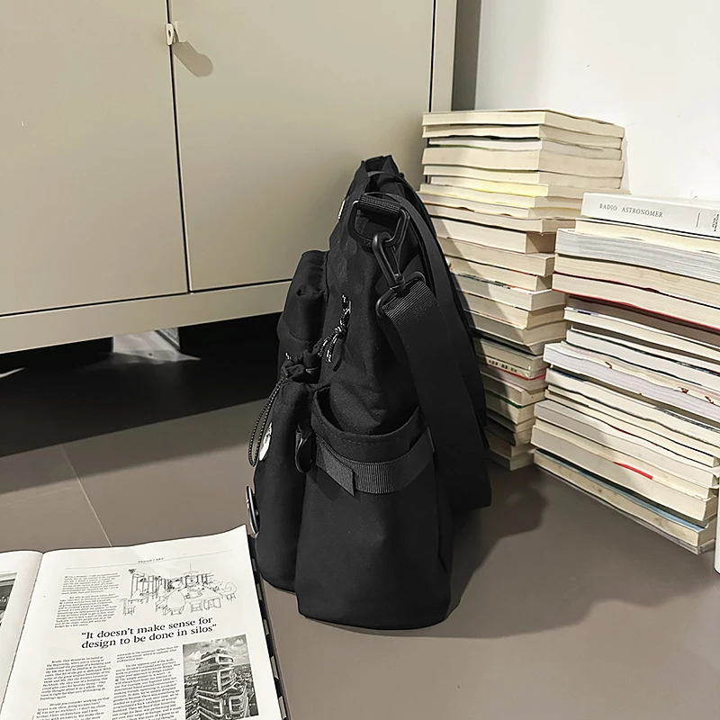 Nylon Große Kapazität Paar Einkaufstasche Multi-Pocket Abzeichen Dekoration Schultertasche Lässige Reise Einkaufstasche – Detail 13