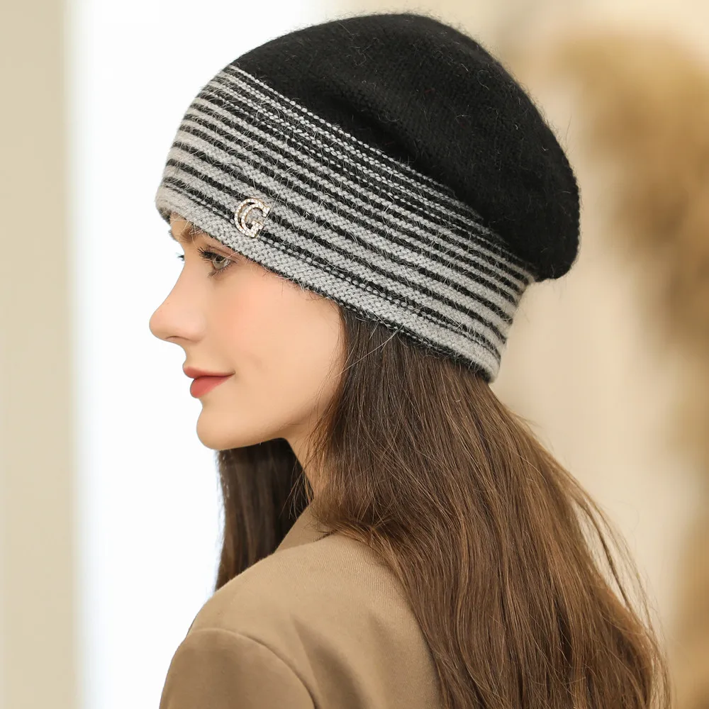 Gebreide muts voor dames winter met konijnenbont mix g-logo_voghion.com