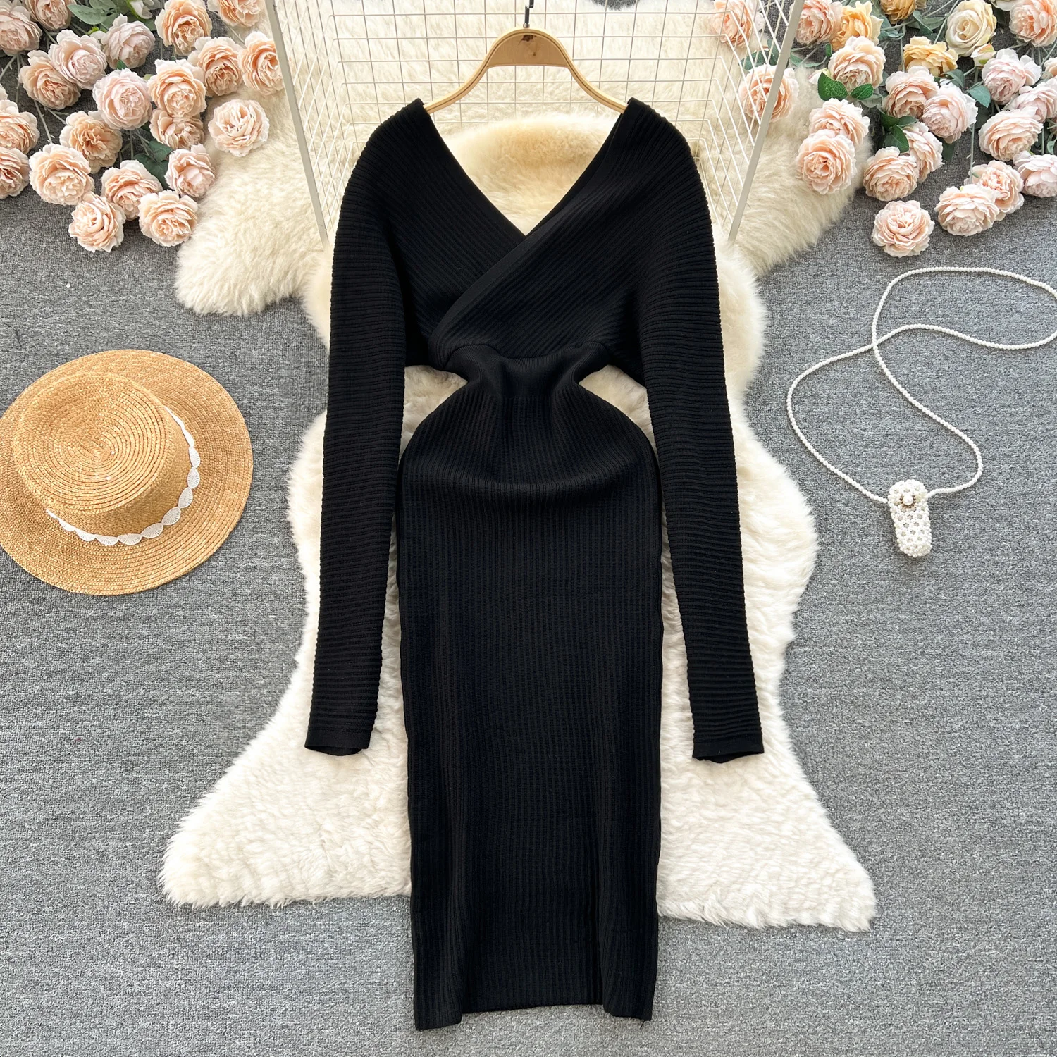 

VANOVICH Europe and America Style Temperament Knitting Dress Design Long Sleeve Sexy V-neck Solid Color Waist Slim Long Dress