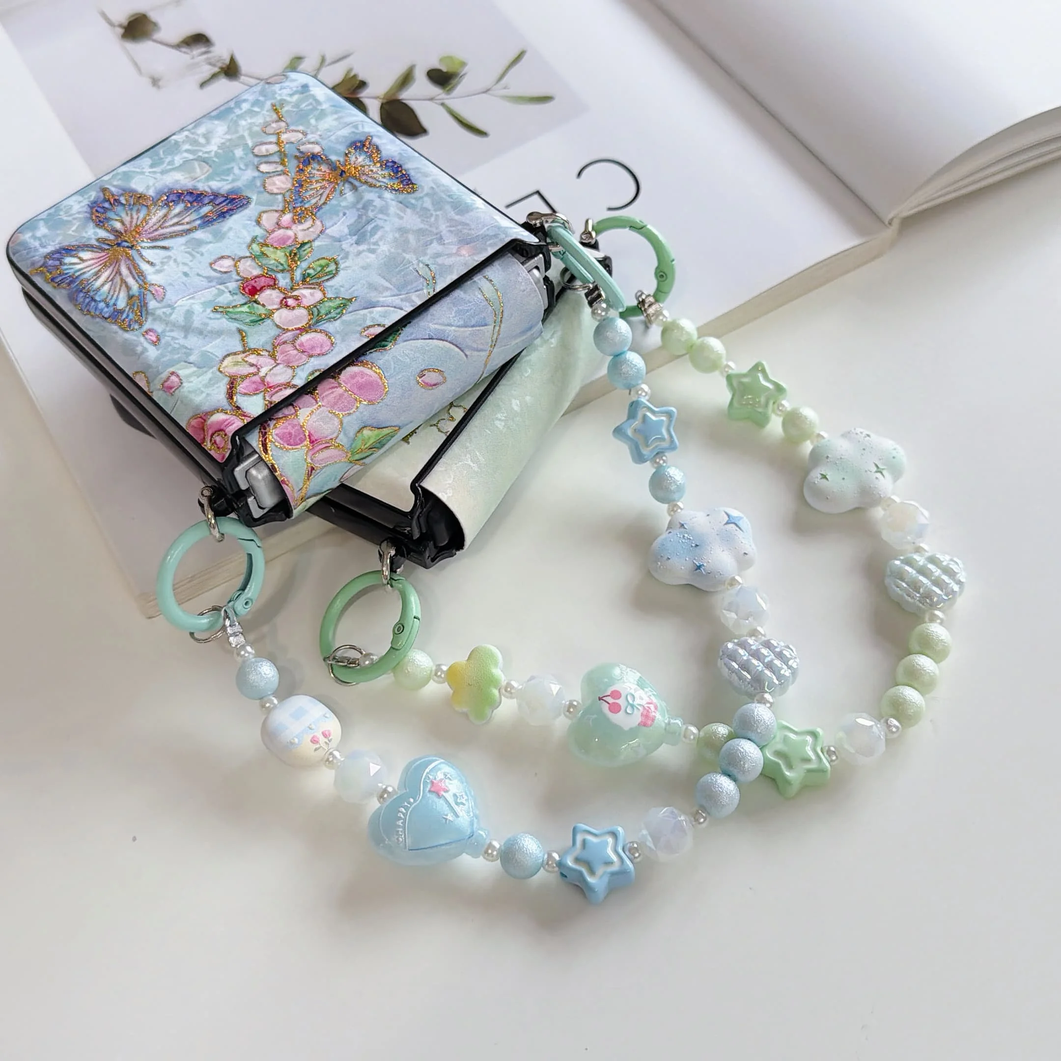 Magnetic Butterfly Pattern Shockproof Case with Flower Pendant Strap and Hinge Protection