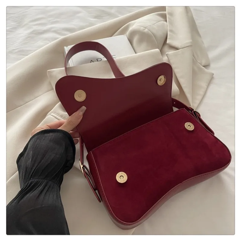 Borsa Sottospalla Donna 2026 Nuova Vintage Opaca Stile Hobo Semplice Trendy Versatile a Tracolla