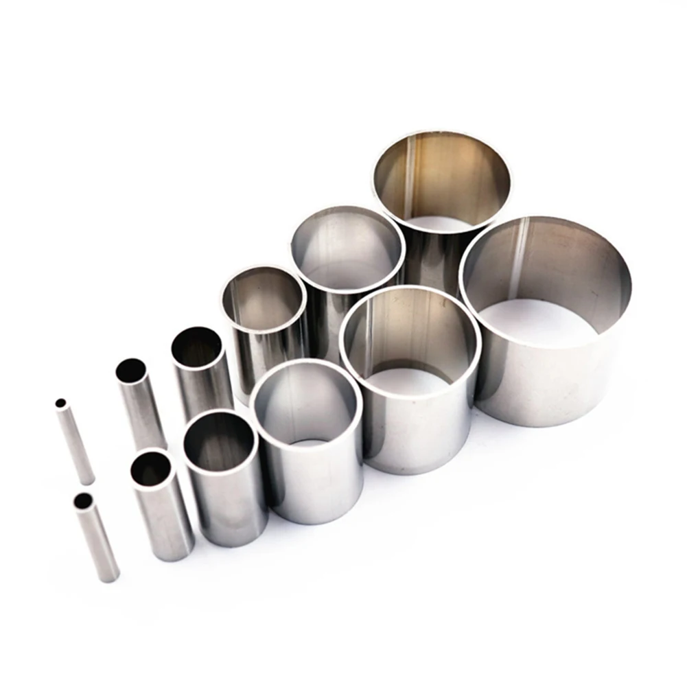 Description Picture 3 of item12Pcs /Set Hole Hollow Punch Cutter Set With Storage Case Silver Stainless Steel Cutter Molds Circle Clay Cutters DIY Moulds