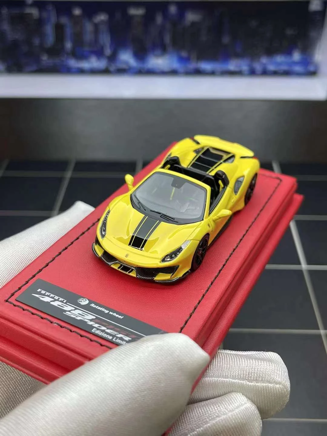 宅配便配送 RotathingWheel 488pistaspider 1/64 ミニカー - www