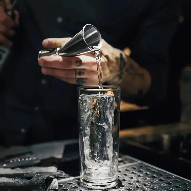 Description Picture 4 of itemNew 30/60ml Cocktail Wine Shaker Measure Cup Stainless Steel Double Shot Drink Spirit Measure Jigger Kitchen Supplies Tools Bar