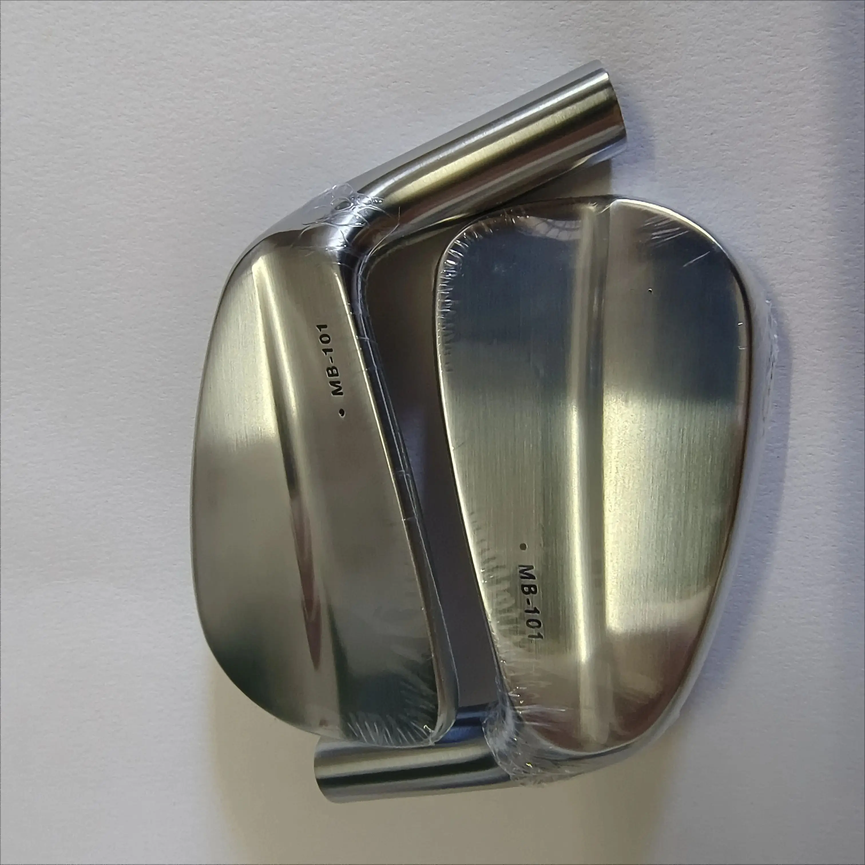 Golf Iron Set MB-101 Soft Iron Forging High Control Set Men's Club, of 4-P, Seven in Total