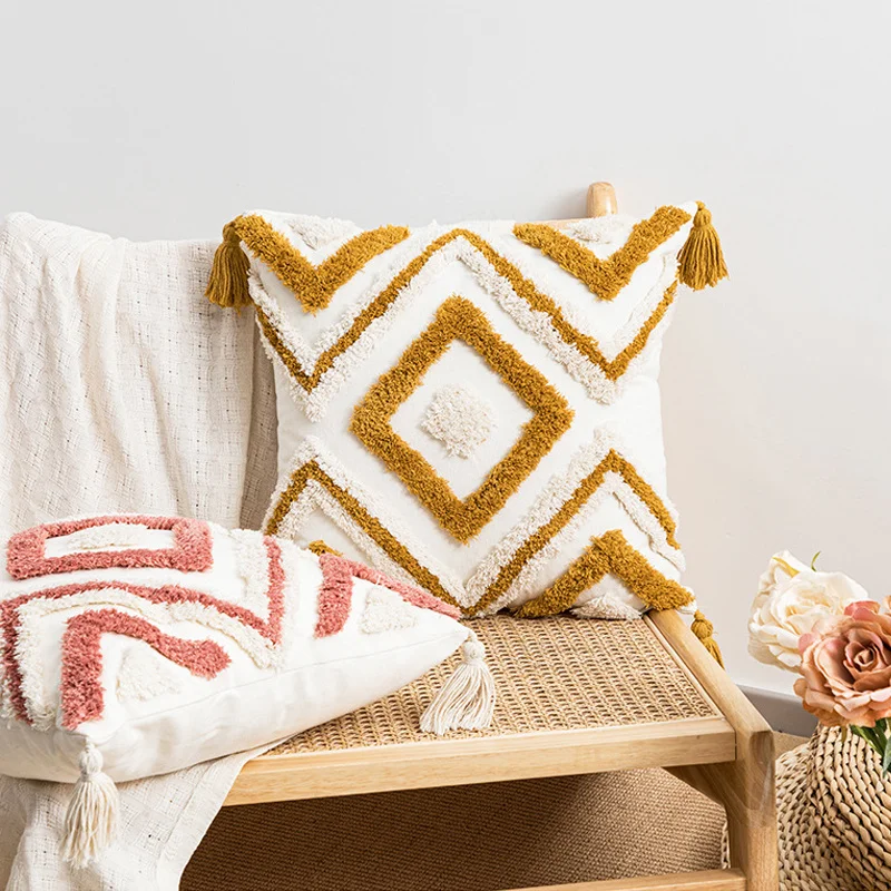Pillow Display 1