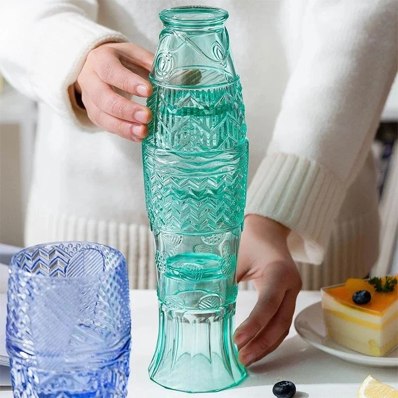 4Pcs/set Creative Koi Fish Cup Fish Shaped Glass Set Stackable Shaped Water Cup Household Water for Wedding Party Gift
