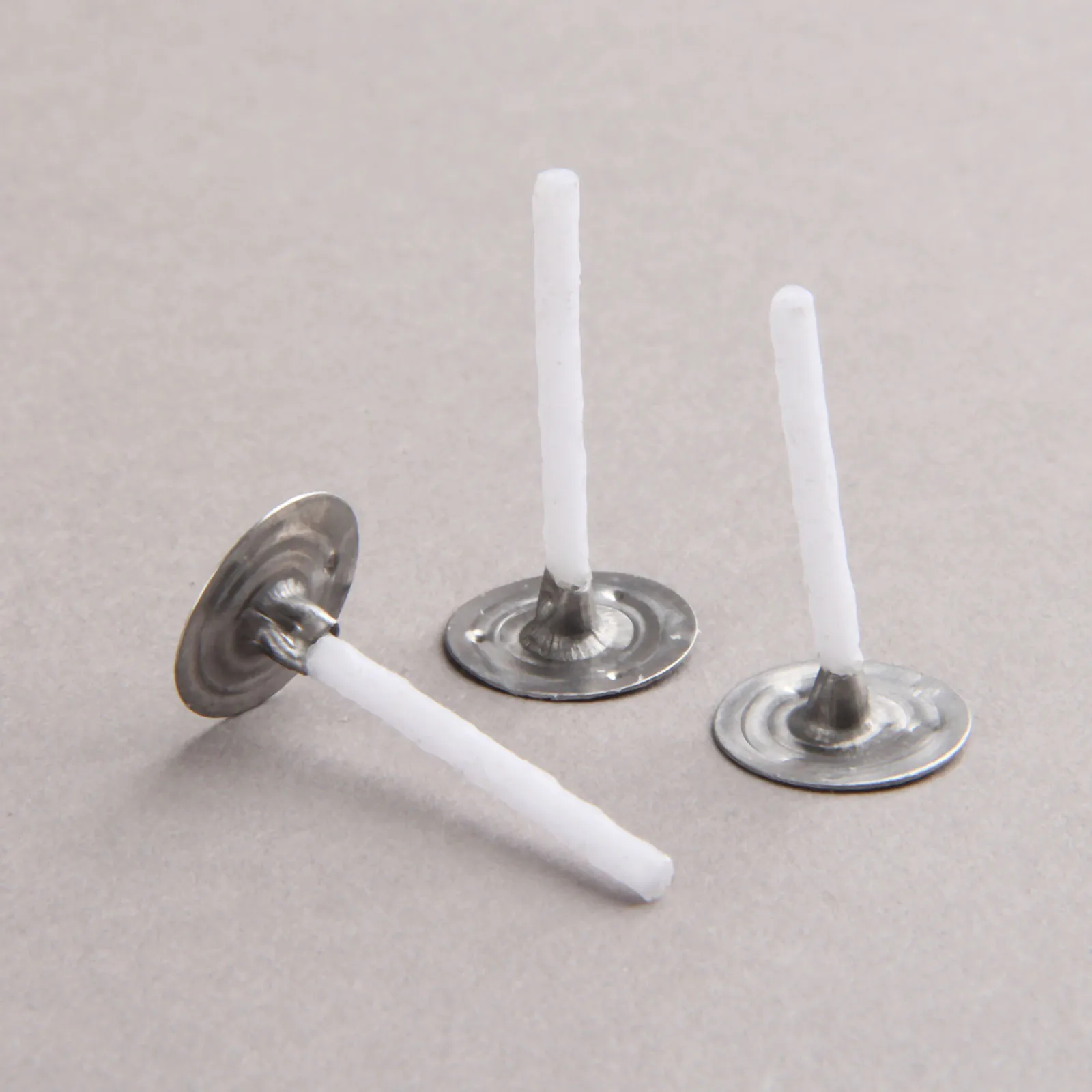 100Pcs Diameter-2mm Length 2.5-30cm Candle Wicks Cotton Core Pre Waxed with Sustainers for Candle DIY Making 17 Sizes Choose