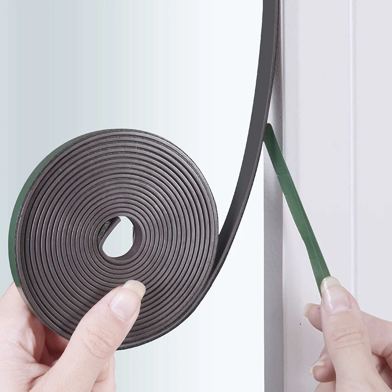 5M Strong ยืดหยุ่นแถบแม่เหล็ก Self กาวเทปแม่เหล็กประตูหน้าต่างตู้เสื้อผ้ายางแถบแม่เหล็กสําหรับฮาร์ดแวร์บ้าน 1