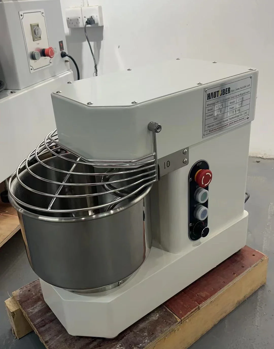 7L Household Electric Flour Mixer Machine Bread Dough Spiral Mixer For Bakery Pizza Bread Cake Food Preparation