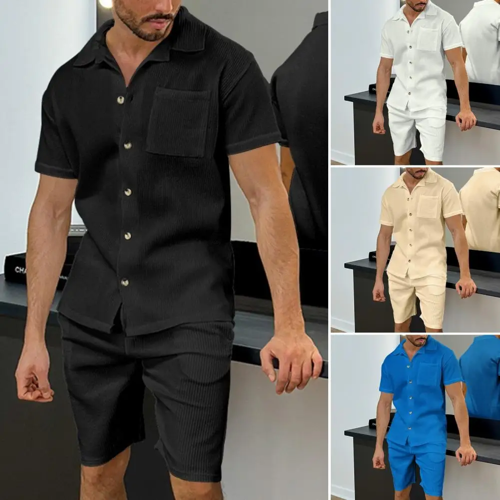 

Мужской комплект из 2 предметов, однобортная рубашка с отложным воротником, короткими рукавами, накладными карманами, Эластичная завязка на талии, шорты с широкими штанинами, лето