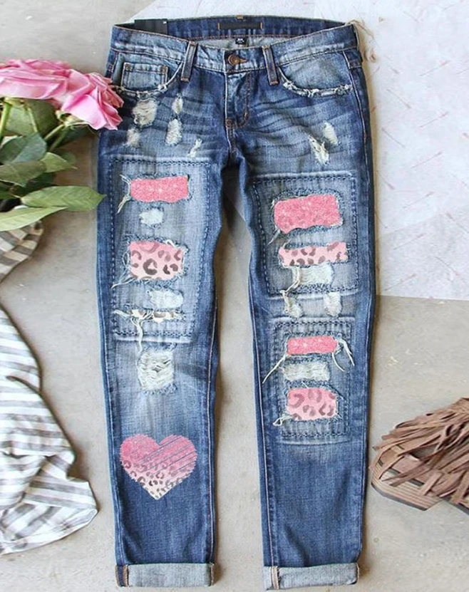 

Hot Selling 2023 Women Jeans Casual Leopard Heart Fashionable and Comfortable Print Ripped Temperament Commuting Long Jeans