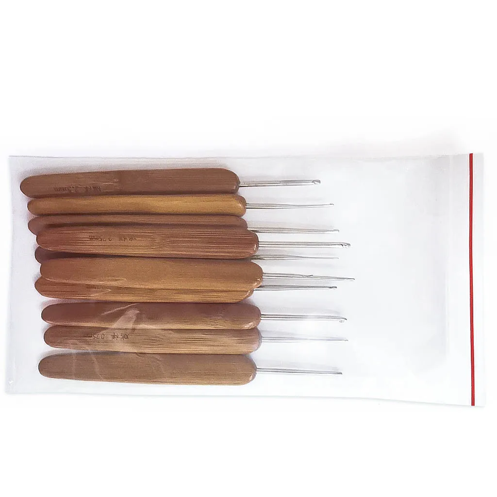 Steel Crochet Hooks with Wooden Handle Set Gift Case 10 Sizes, 0.5-2.75mm