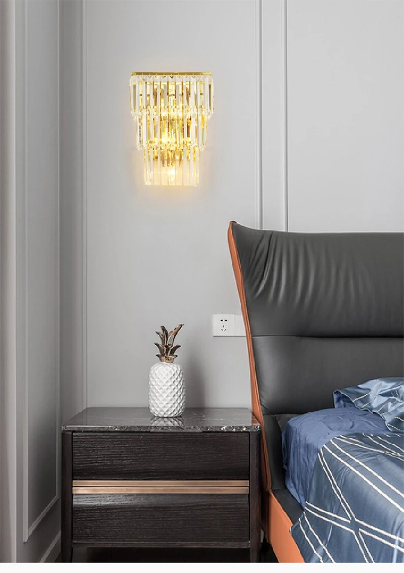 Description Picture 6 of itemCrystal Wall Lamp Light Luxury Gold Wall Light Nordic Modern Sconces Indoor Lighting Room Decor For Bedroom Living Room Bedside