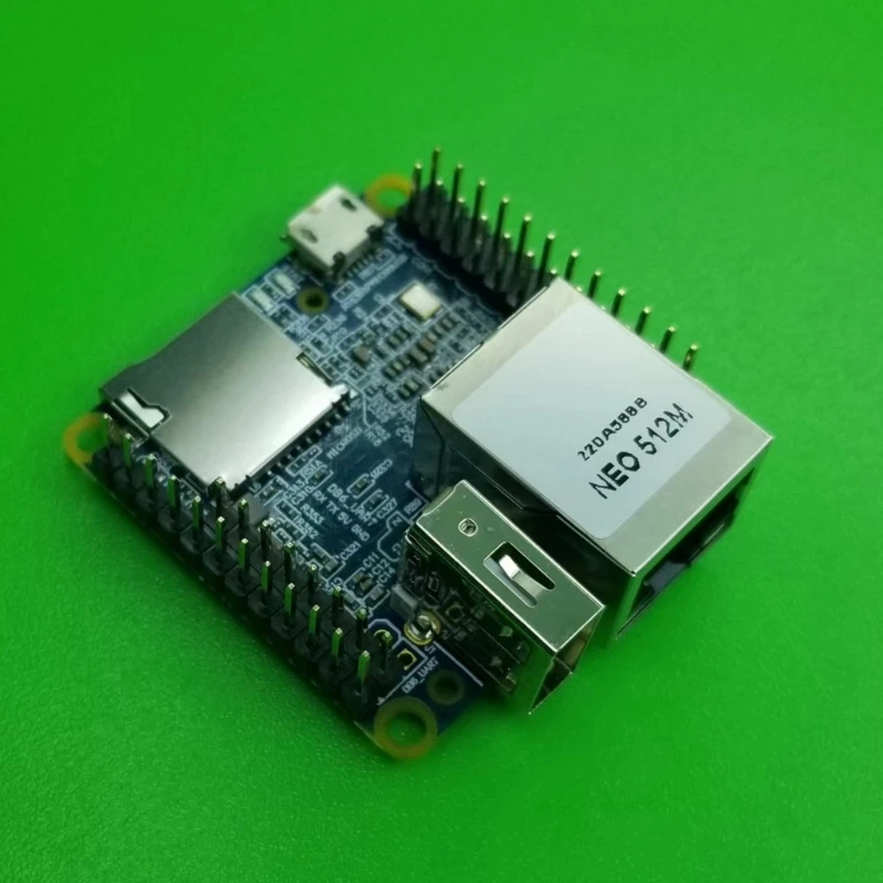 NanoPi v1.4    ִ 1.2Ghz 256MB 512MB ޸𸮸 žϿ DIY Ʈ ŵϴ.