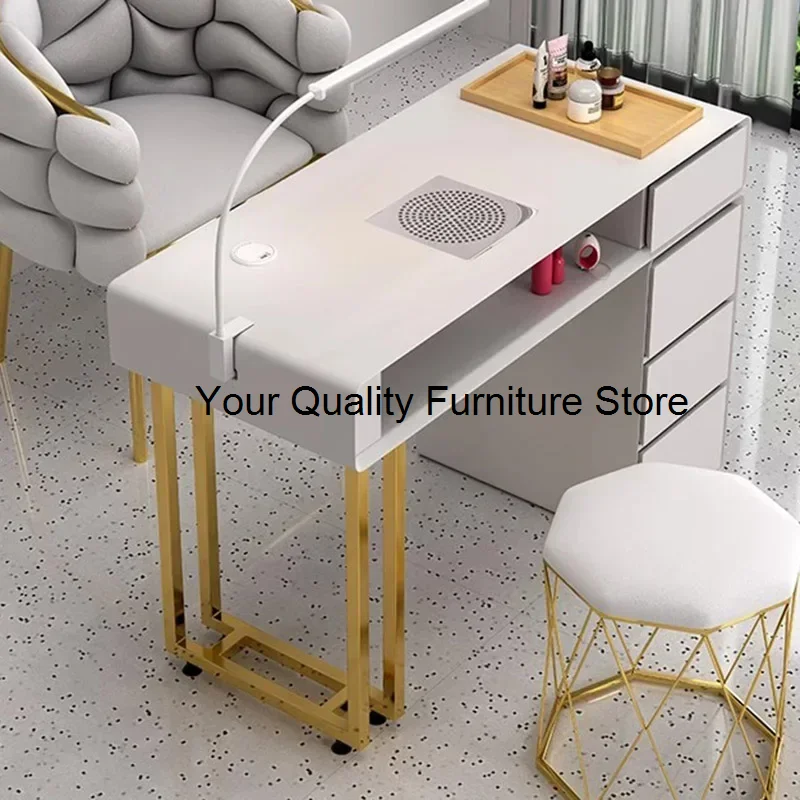 Рисунок 2 - Портативный стол для ногтей