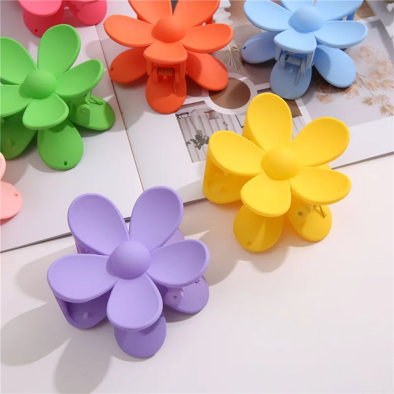 Hair Accessory Hair Clip Hair Headdress Korea Flower Shape Hair Claw Clip for Women Girls Barrette Crab Hair Claws Ponytail Hairpins Bath Barrette
