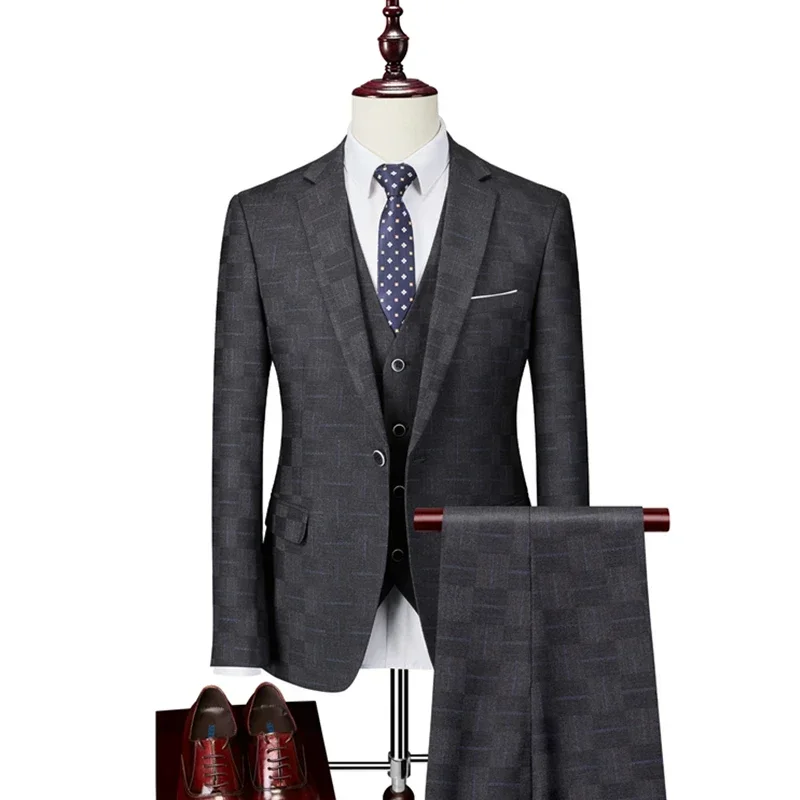 Plaid Suit Men Blazer Vest Pants Business British Style Wedding Dress Banquet High End Slim Fit 3 Piece Set mens suit