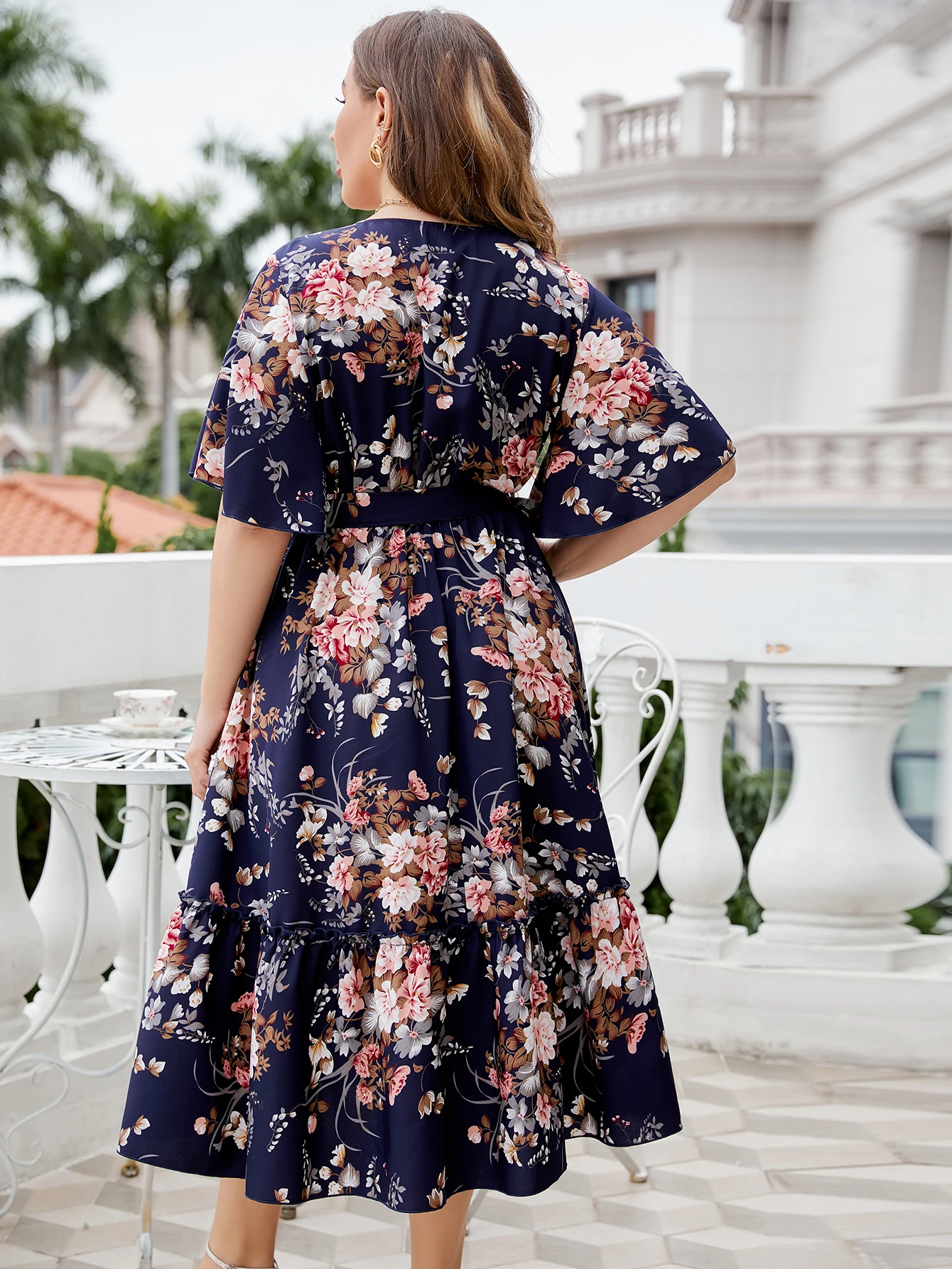 Della Mel 3XL 4XL Summer Plus Size Long Dress Women Casual Floral Print V-neck Short Sleeve Beach Big Size Party Ladies Dresses