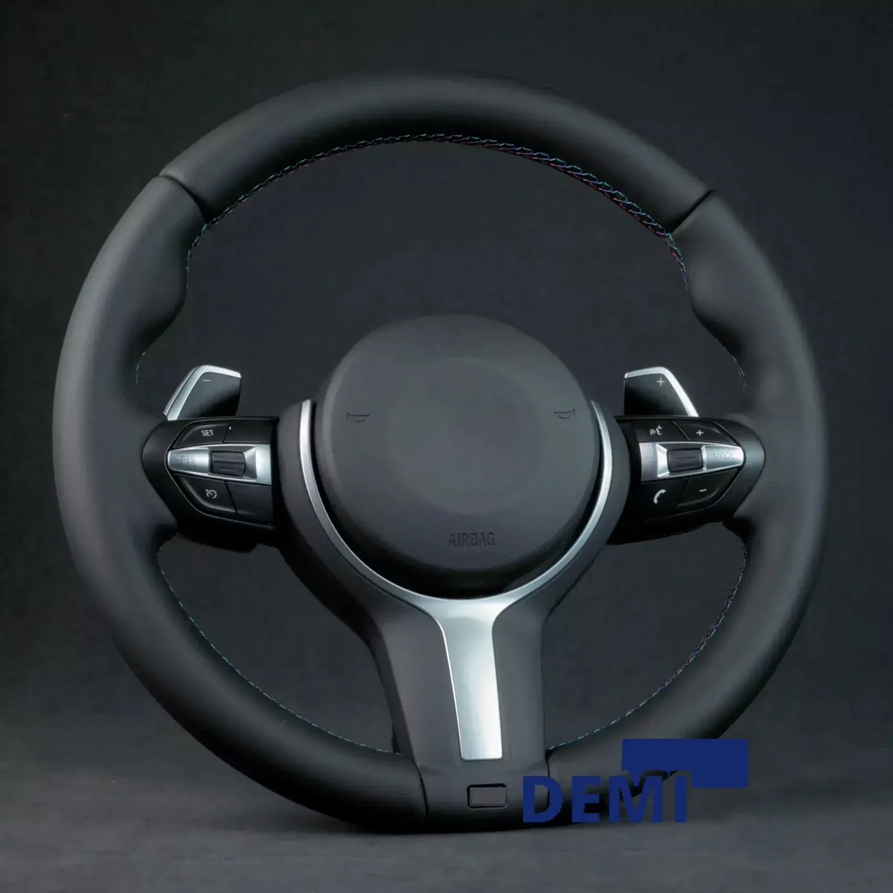 

Рулевое колесо для BMW M5 M6 F10 F90 F06 F12 F13 F91 F92 F93 F11 F07 F06 F02